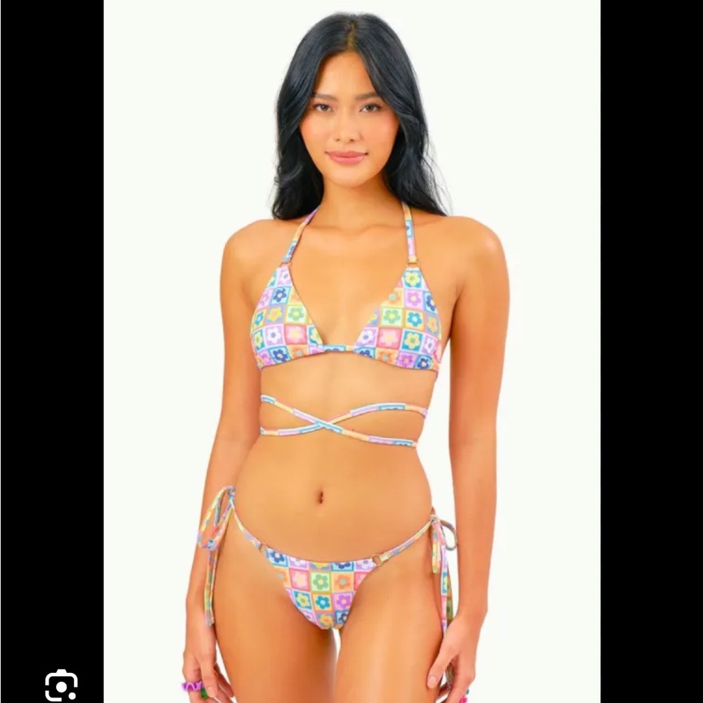 Blackbough indie kid Chloe bikini